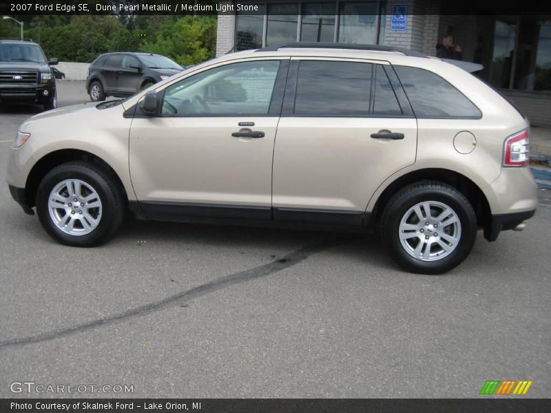 Dune Pearl Metallic / Medium Light Stone 2007 Ford Edge SE