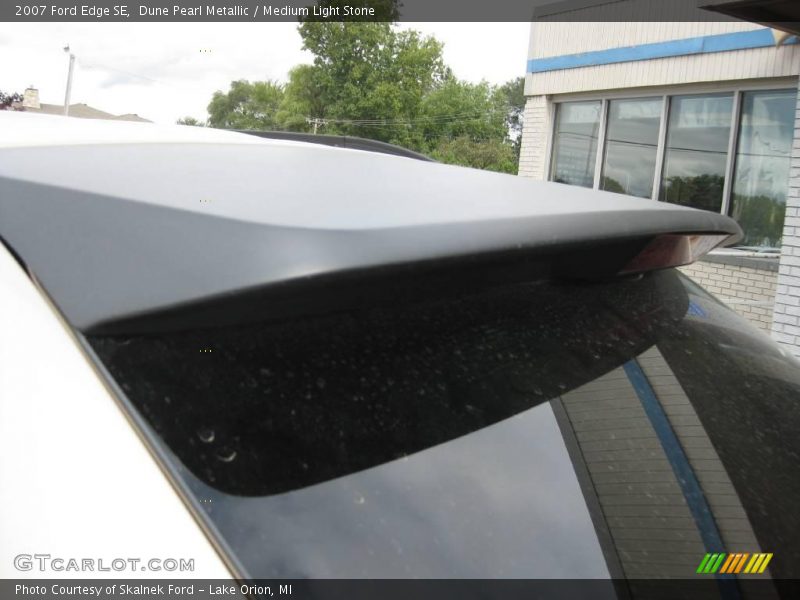 Dune Pearl Metallic / Medium Light Stone 2007 Ford Edge SE