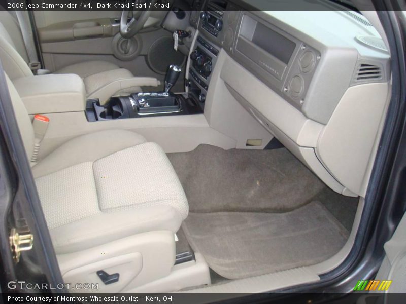 Dark Khaki Pearl / Khaki 2006 Jeep Commander 4x4