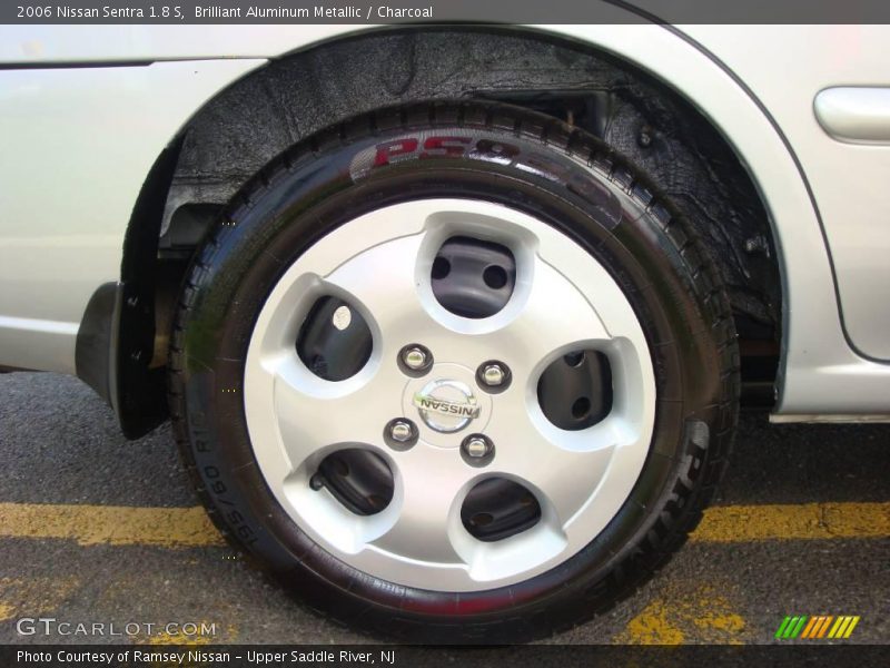 Brilliant Aluminum Metallic / Charcoal 2006 Nissan Sentra 1.8 S
