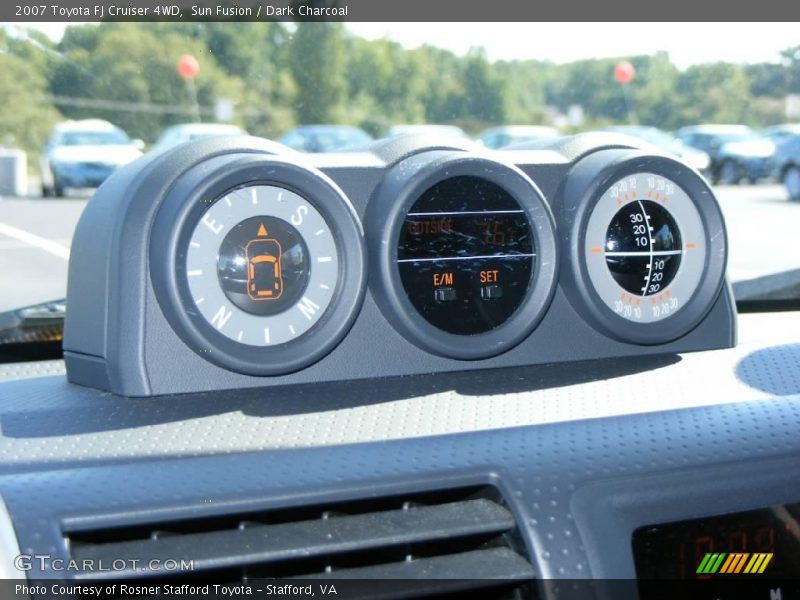 Sun Fusion / Dark Charcoal 2007 Toyota FJ Cruiser 4WD