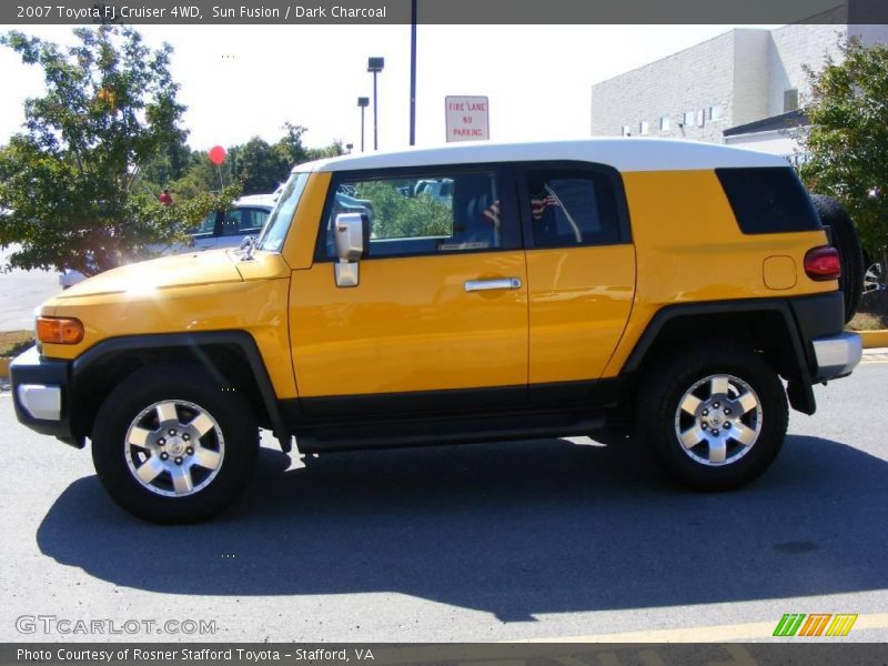 Sun Fusion / Dark Charcoal 2007 Toyota FJ Cruiser 4WD