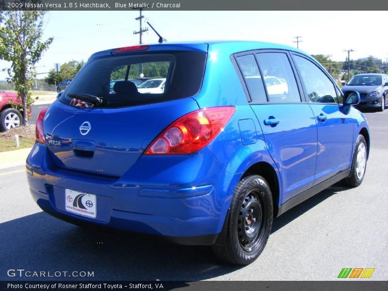 Blue Metallic / Charcoal 2009 Nissan Versa 1.8 S Hatchback