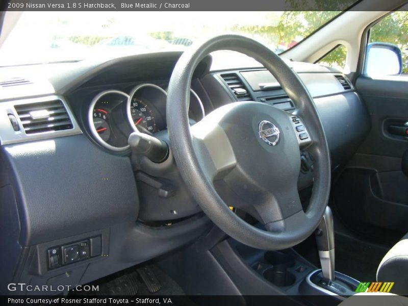 Blue Metallic / Charcoal 2009 Nissan Versa 1.8 S Hatchback