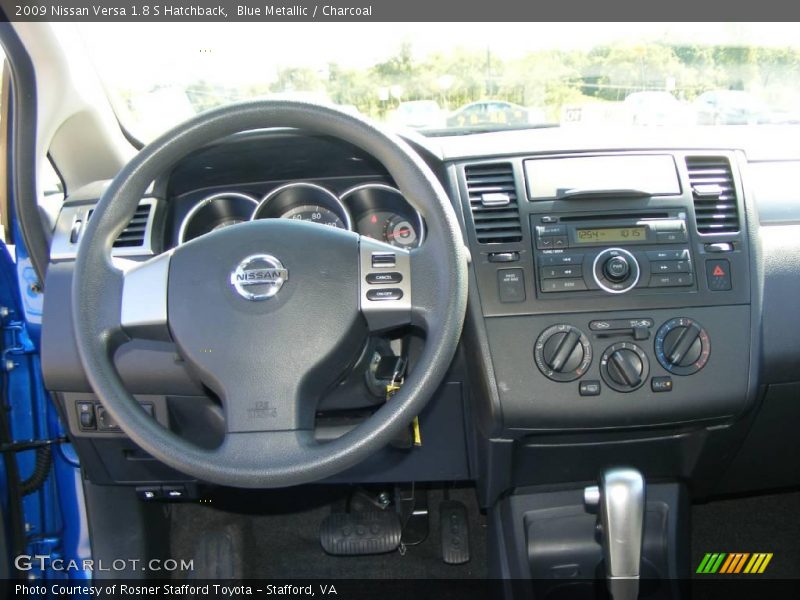 Blue Metallic / Charcoal 2009 Nissan Versa 1.8 S Hatchback