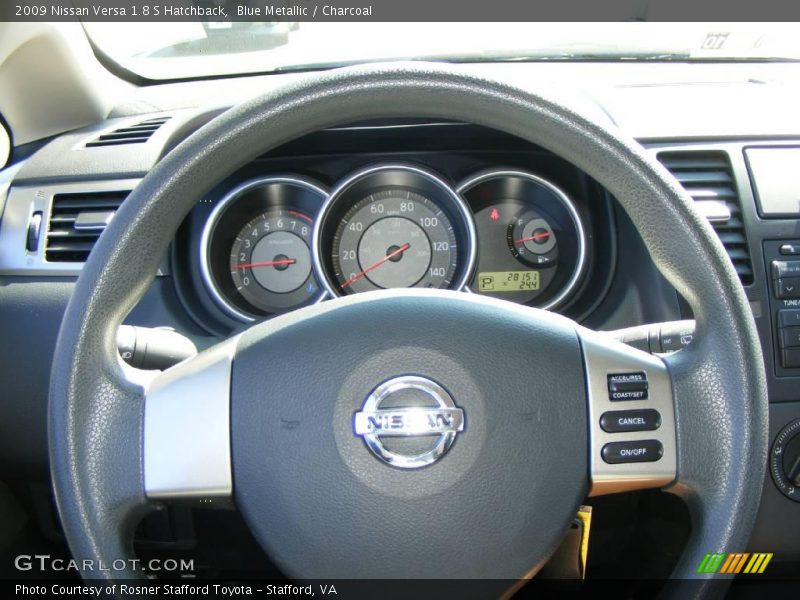 Blue Metallic / Charcoal 2009 Nissan Versa 1.8 S Hatchback