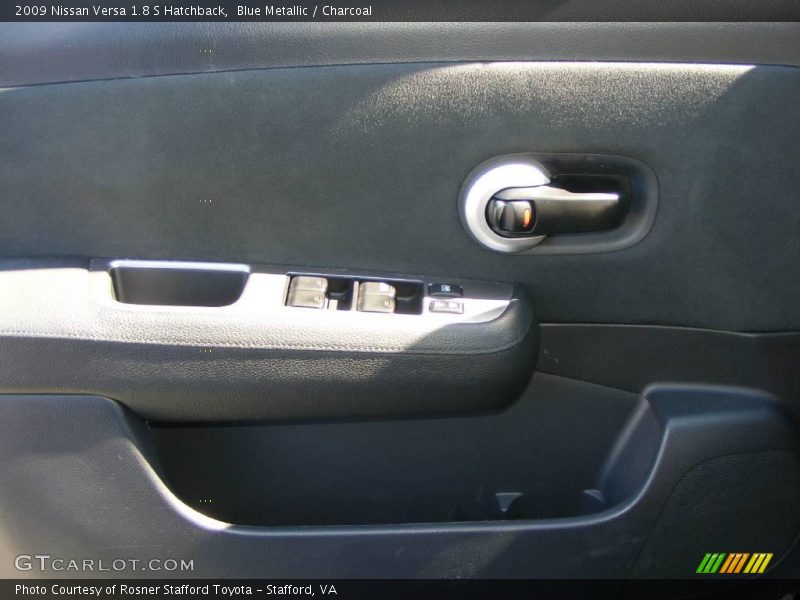 Blue Metallic / Charcoal 2009 Nissan Versa 1.8 S Hatchback