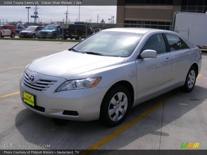 Classic Silver Metallic / Ash 2009 Toyota Camry LE