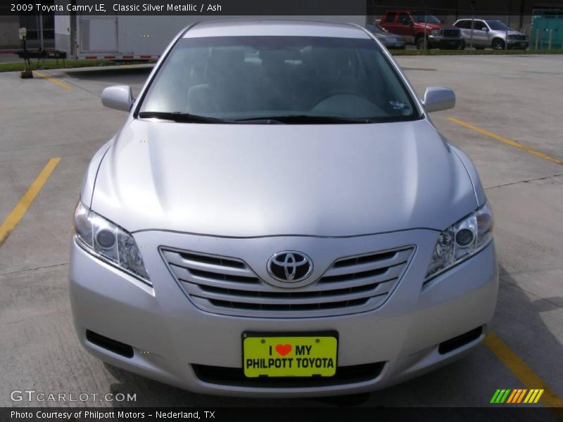 Classic Silver Metallic / Ash 2009 Toyota Camry LE