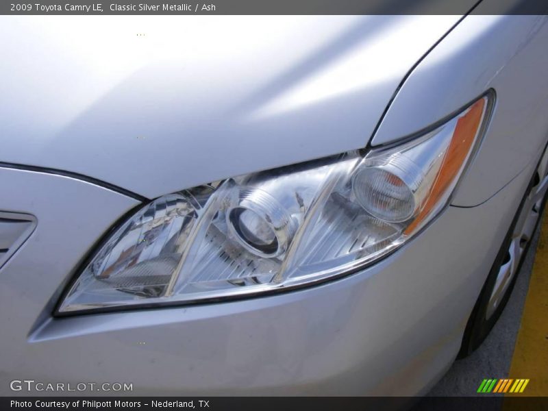 Classic Silver Metallic / Ash 2009 Toyota Camry LE
