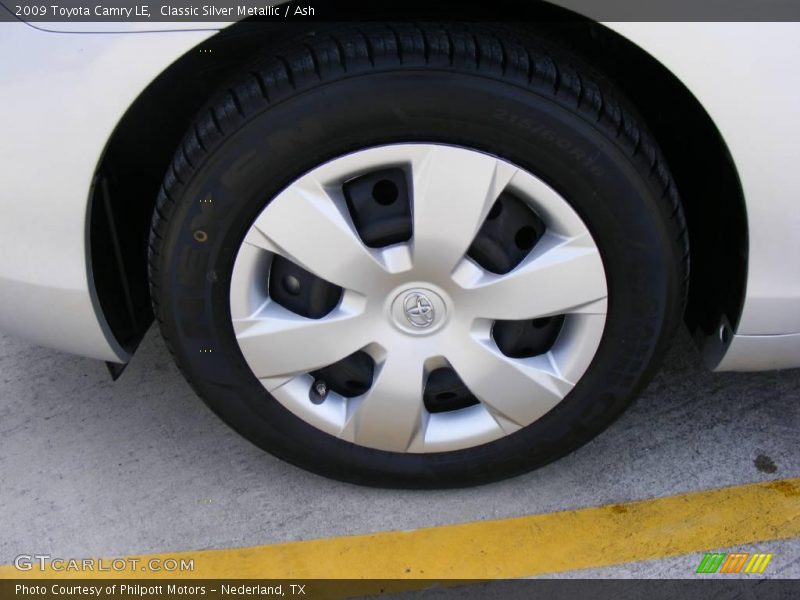 Classic Silver Metallic / Ash 2009 Toyota Camry LE