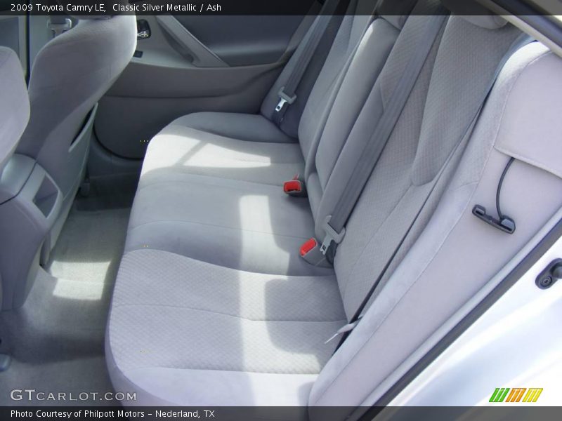 Classic Silver Metallic / Ash 2009 Toyota Camry LE