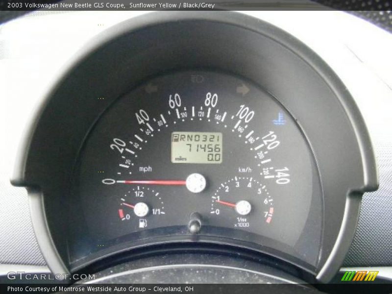 Sunflower Yellow / Black/Grey 2003 Volkswagen New Beetle GLS Coupe