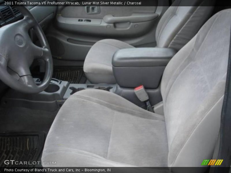 Lunar Mist Silver Metallic / Charcoal 2001 Toyota Tacoma V6 PreRunner Xtracab