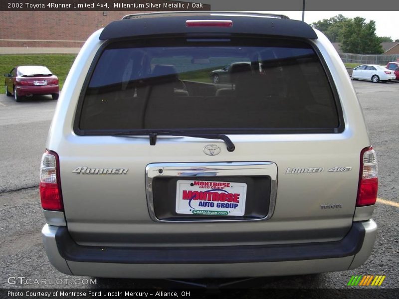 Millennium Silver Metallic / Oak 2002 Toyota 4Runner Limited 4x4
