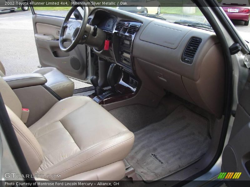 Millennium Silver Metallic / Oak 2002 Toyota 4Runner Limited 4x4