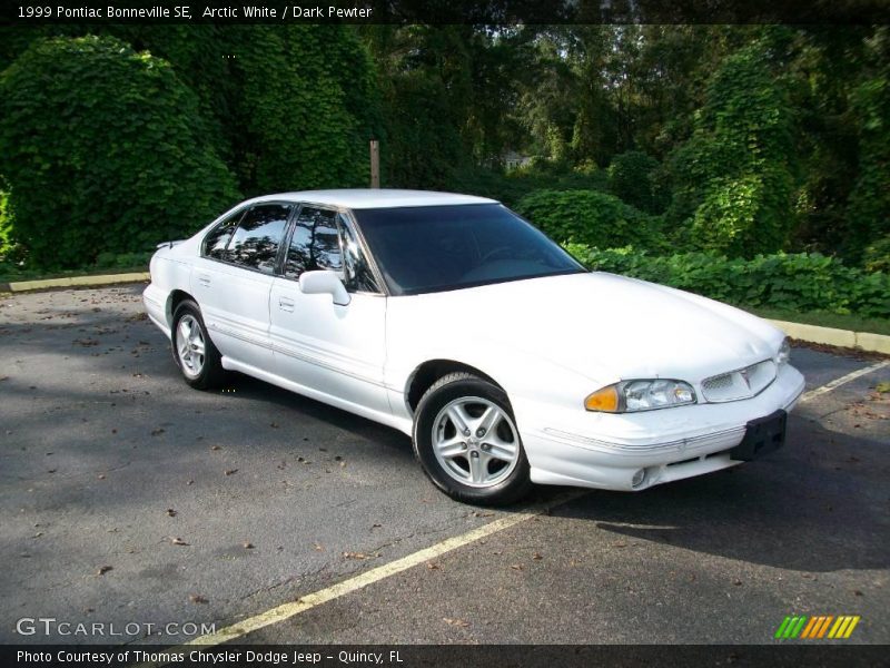 Arctic White / Dark Pewter 1999 Pontiac Bonneville SE