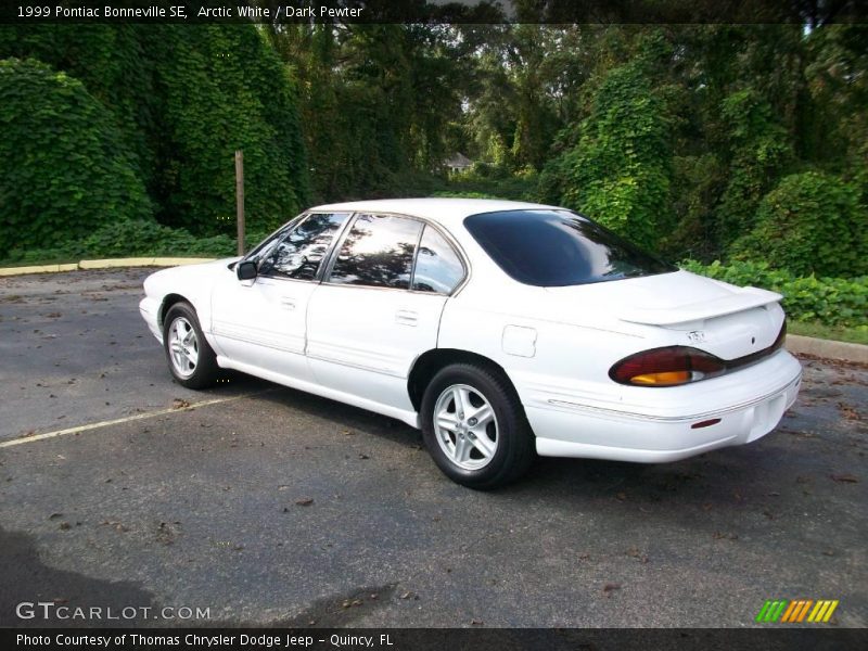 Arctic White / Dark Pewter 1999 Pontiac Bonneville SE