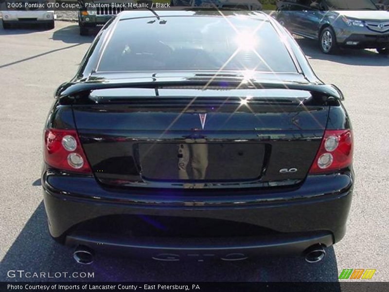 Phantom Black Metallic / Black 2005 Pontiac GTO Coupe