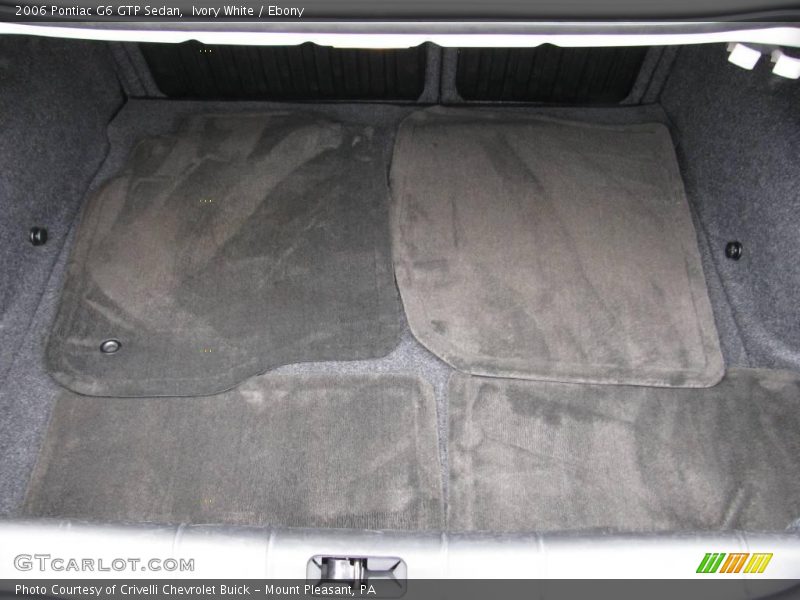 Ivory White / Ebony 2006 Pontiac G6 GTP Sedan