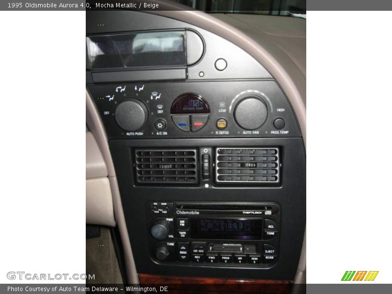 Mocha Metallic / Beige 1995 Oldsmobile Aurora 4.0