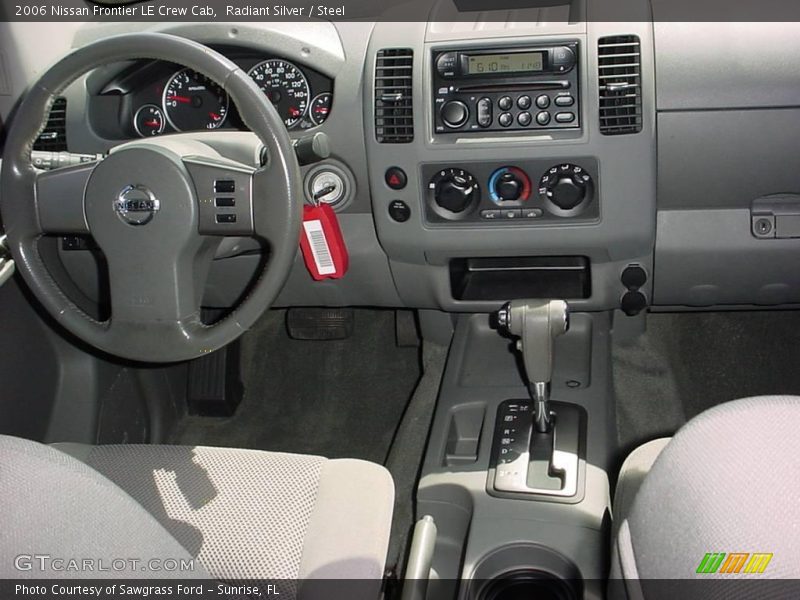 Radiant Silver / Steel 2006 Nissan Frontier LE Crew Cab