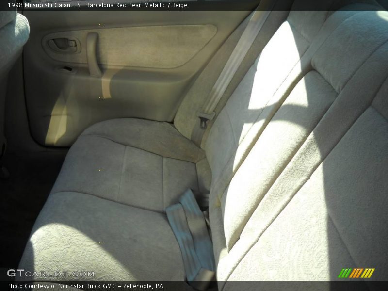 Barcelona Red Pearl Metallic / Beige 1998 Mitsubishi Galant ES