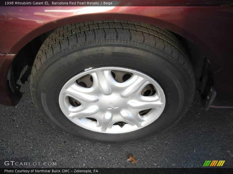Barcelona Red Pearl Metallic / Beige 1998 Mitsubishi Galant ES