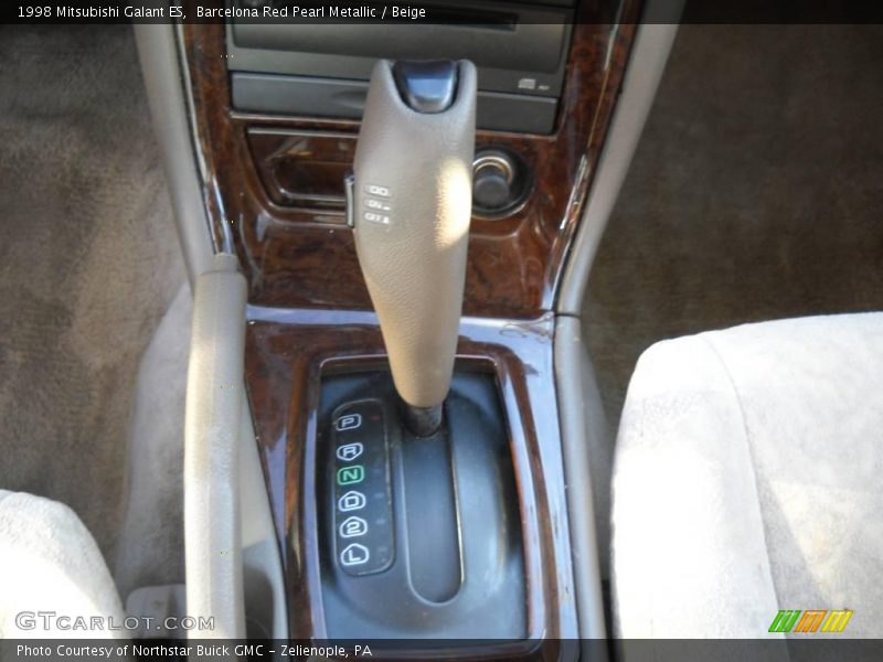 Barcelona Red Pearl Metallic / Beige 1998 Mitsubishi Galant ES