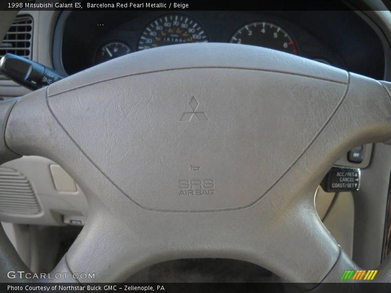 Barcelona Red Pearl Metallic / Beige 1998 Mitsubishi Galant ES