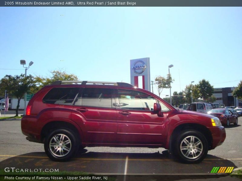 Ultra Red Pearl / Sand Blast Beige 2005 Mitsubishi Endeavor Limited AWD