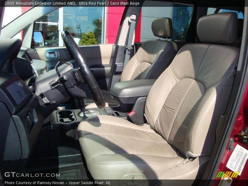 Ultra Red Pearl / Sand Blast Beige 2005 Mitsubishi Endeavor Limited AWD