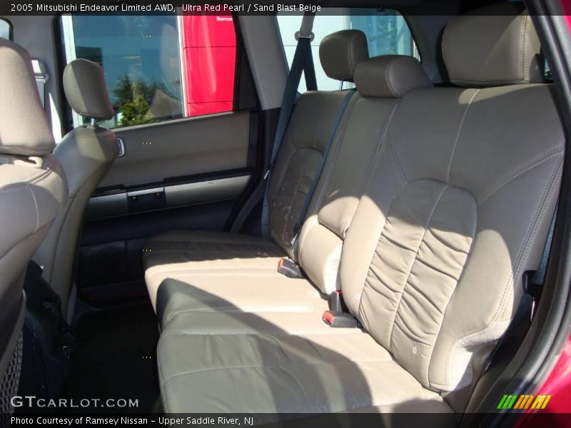Ultra Red Pearl / Sand Blast Beige 2005 Mitsubishi Endeavor Limited AWD