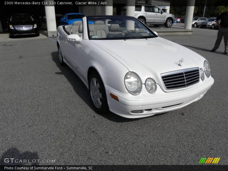 Glacier White / Ash 2000 Mercedes-Benz CLK 320 Cabriolet