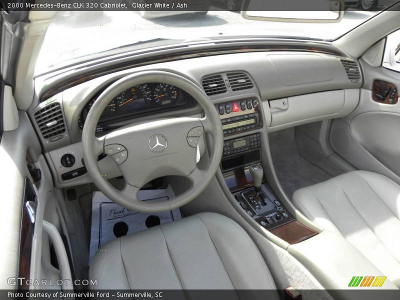 Glacier White / Ash 2000 Mercedes-Benz CLK 320 Cabriolet