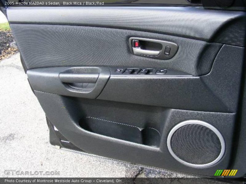 Black Mica / Black/Red 2005 Mazda MAZDA3 s Sedan
