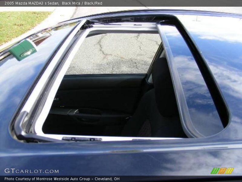 Black Mica / Black/Red 2005 Mazda MAZDA3 s Sedan
