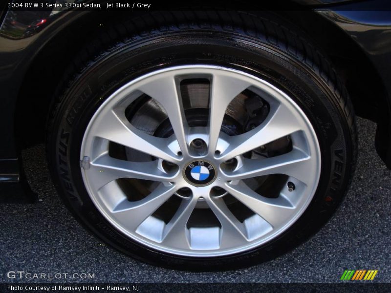 Jet Black / Grey 2004 BMW 3 Series 330xi Sedan