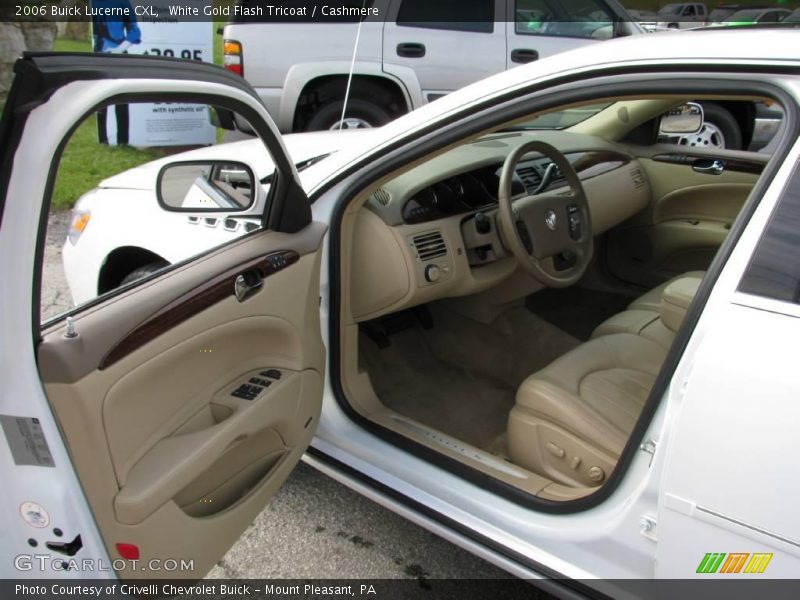 White Gold Flash Tricoat / Cashmere 2006 Buick Lucerne CXL