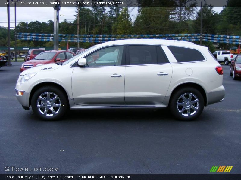 White Diamond Tricoat / Cashmere/Cocoa 2010 Buick Enclave CXL