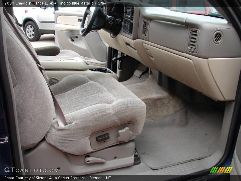 Indigo Blue Metallic / Gray 2000 Chevrolet Tahoe LS 4x4