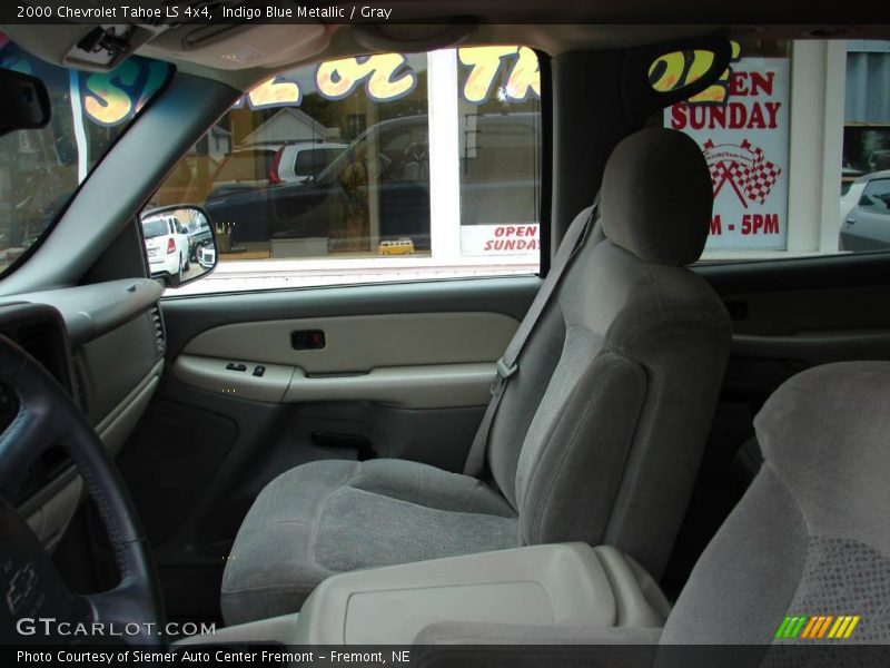 Indigo Blue Metallic / Gray 2000 Chevrolet Tahoe LS 4x4