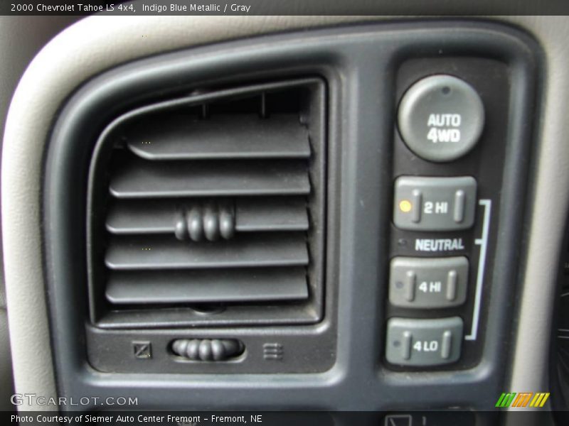 Indigo Blue Metallic / Gray 2000 Chevrolet Tahoe LS 4x4