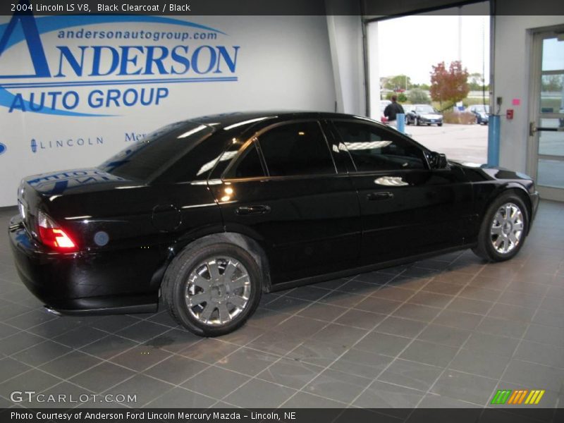 Black Clearcoat / Black 2004 Lincoln LS V8