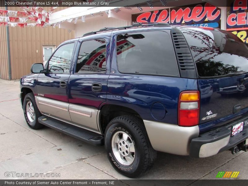 Indigo Blue Metallic / Gray 2000 Chevrolet Tahoe LS 4x4
