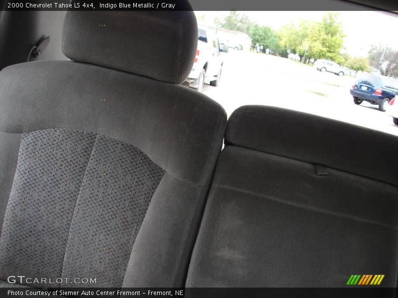 Indigo Blue Metallic / Gray 2000 Chevrolet Tahoe LS 4x4