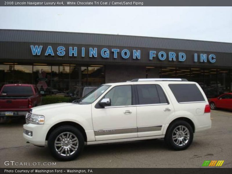 White Chocolate Tri Coat / Camel/Sand Piping 2008 Lincoln Navigator Luxury 4x4