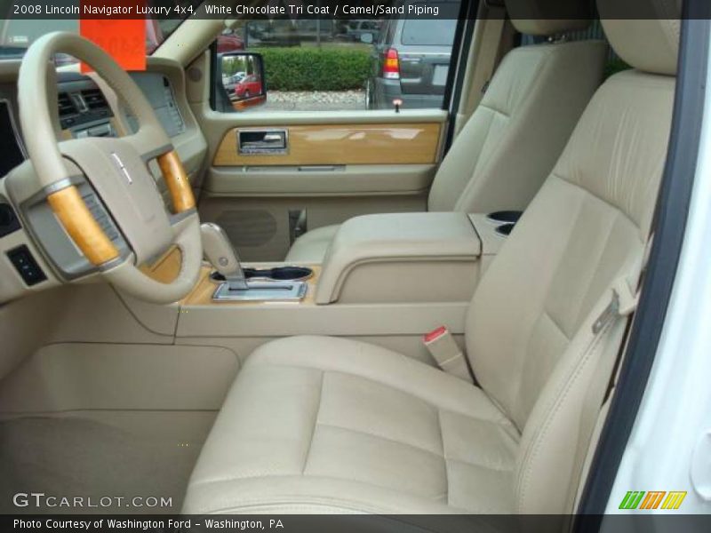 White Chocolate Tri Coat / Camel/Sand Piping 2008 Lincoln Navigator Luxury 4x4