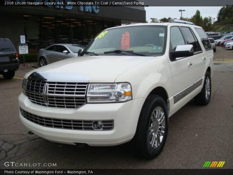 White Chocolate Tri Coat / Camel/Sand Piping 2008 Lincoln Navigator Luxury 4x4