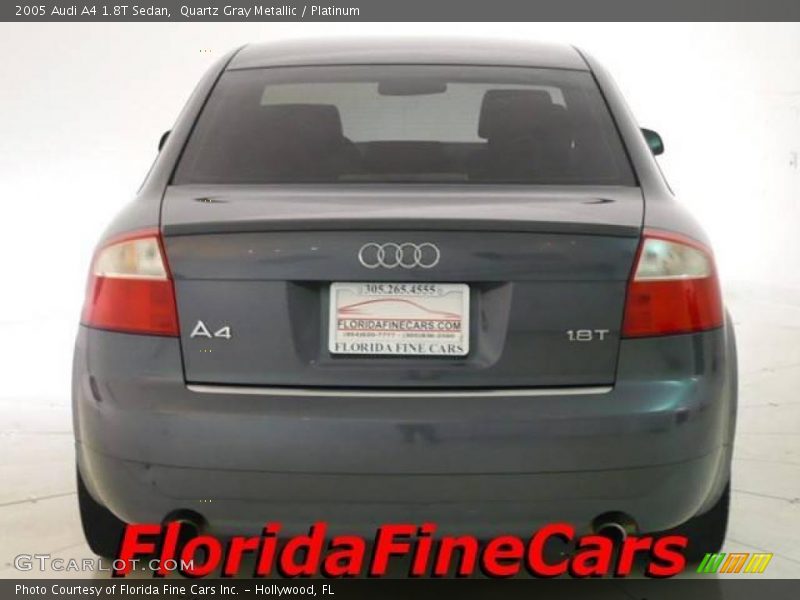 Quartz Gray Metallic / Platinum 2005 Audi A4 1.8T Sedan